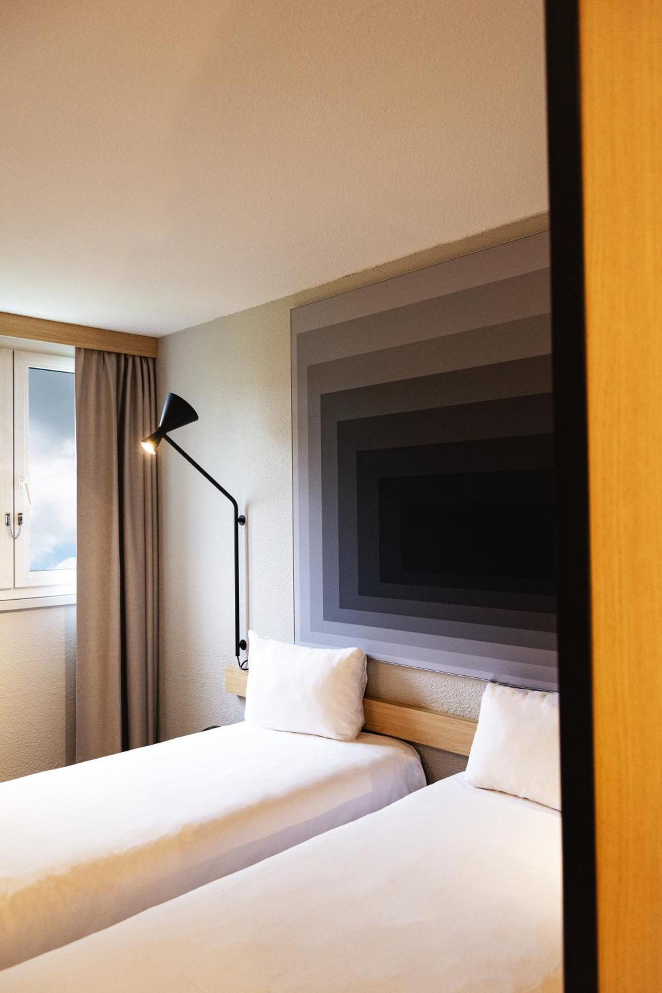 Hotel Ibis Le Mans Est Pontlieue Zewnętrze zdjęcie