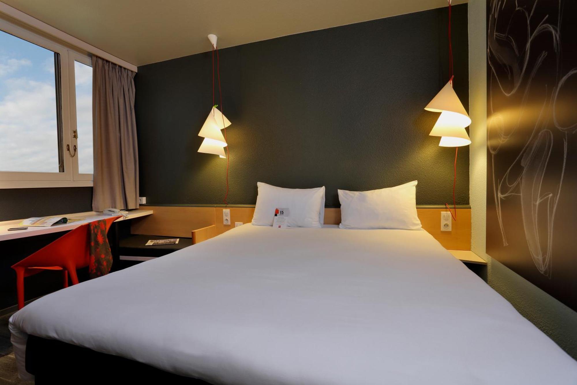 Hotel Ibis Le Mans Est Pontlieue Zewnętrze zdjęcie