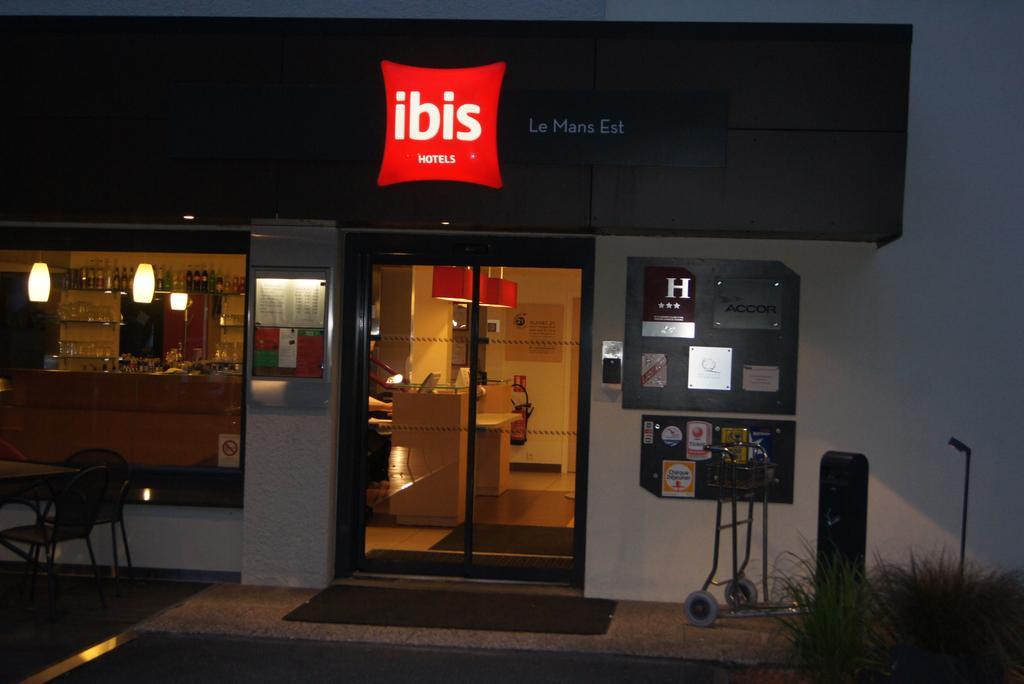 Hotel Ibis Le Mans Est Pontlieue Zewnętrze zdjęcie