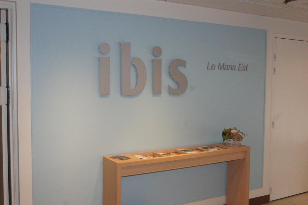 Hotel Ibis Le Mans Est Pontlieue Zewnętrze zdjęcie